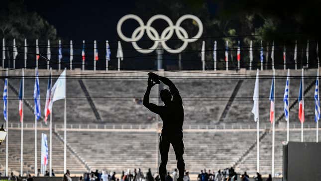 صورة لمقال بعنوان الطاووس يرفع الأسعار: إليك كيفية بث دورة الألعاب الأولمبية الصيفية لعام 2024 مقابل 5.99 دولارًا